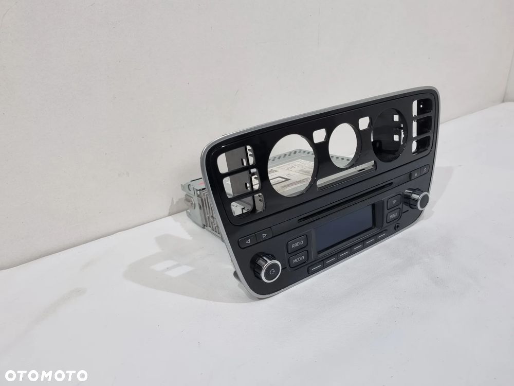 VW UP SEAT MII RADIO CD 1S0035156A - 2