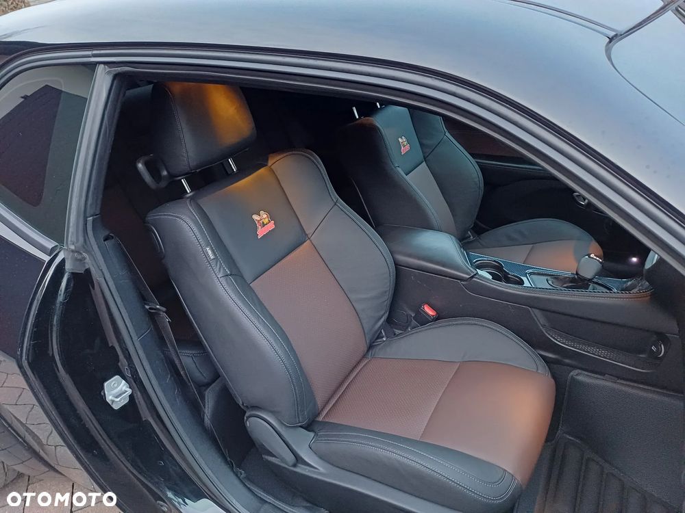 Dodge Challenger Automatik SRT 392 - 22