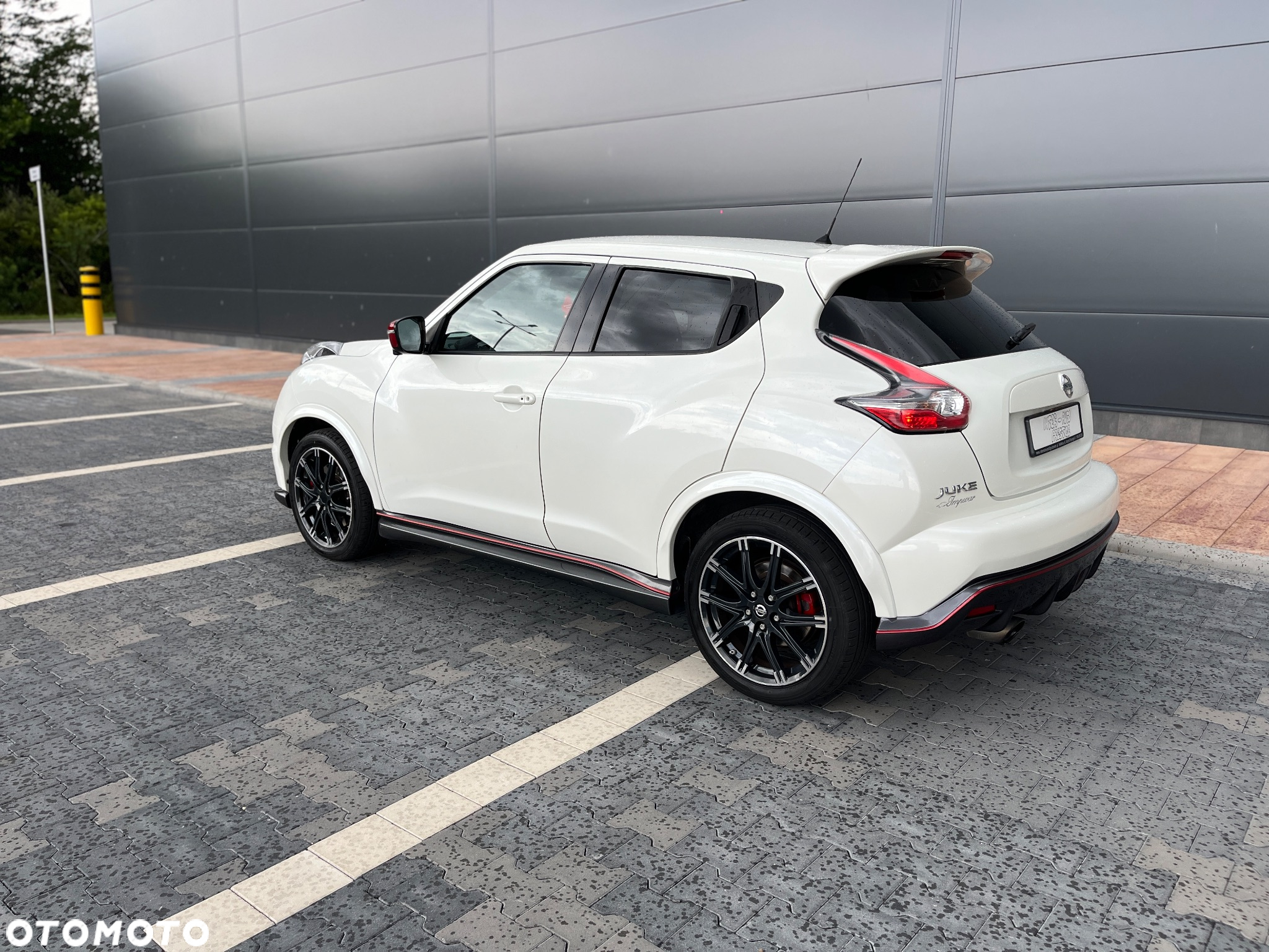 Nissan Juke 1.6 DIG-T Nismo RS 4WD Xtronic EU6 - 18