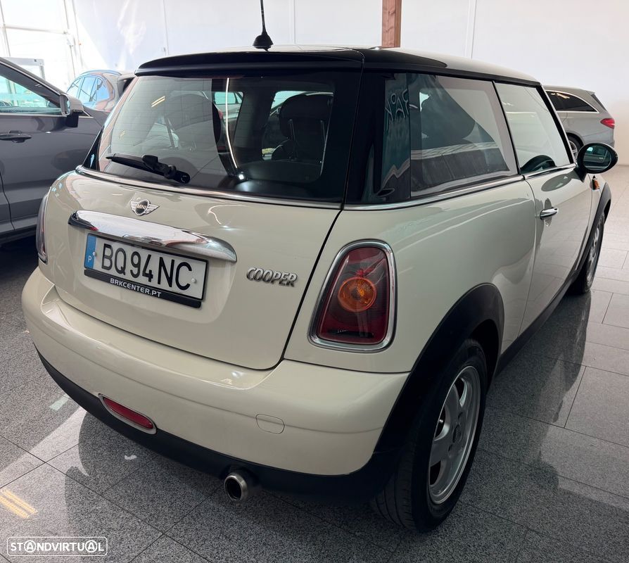 MINI 3 Portas Cooper - 4