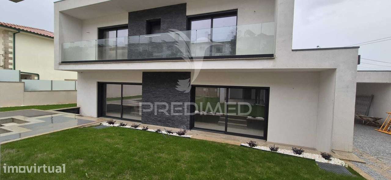 Moradia T4 - Ferreiros - Grande imagem: 3/40