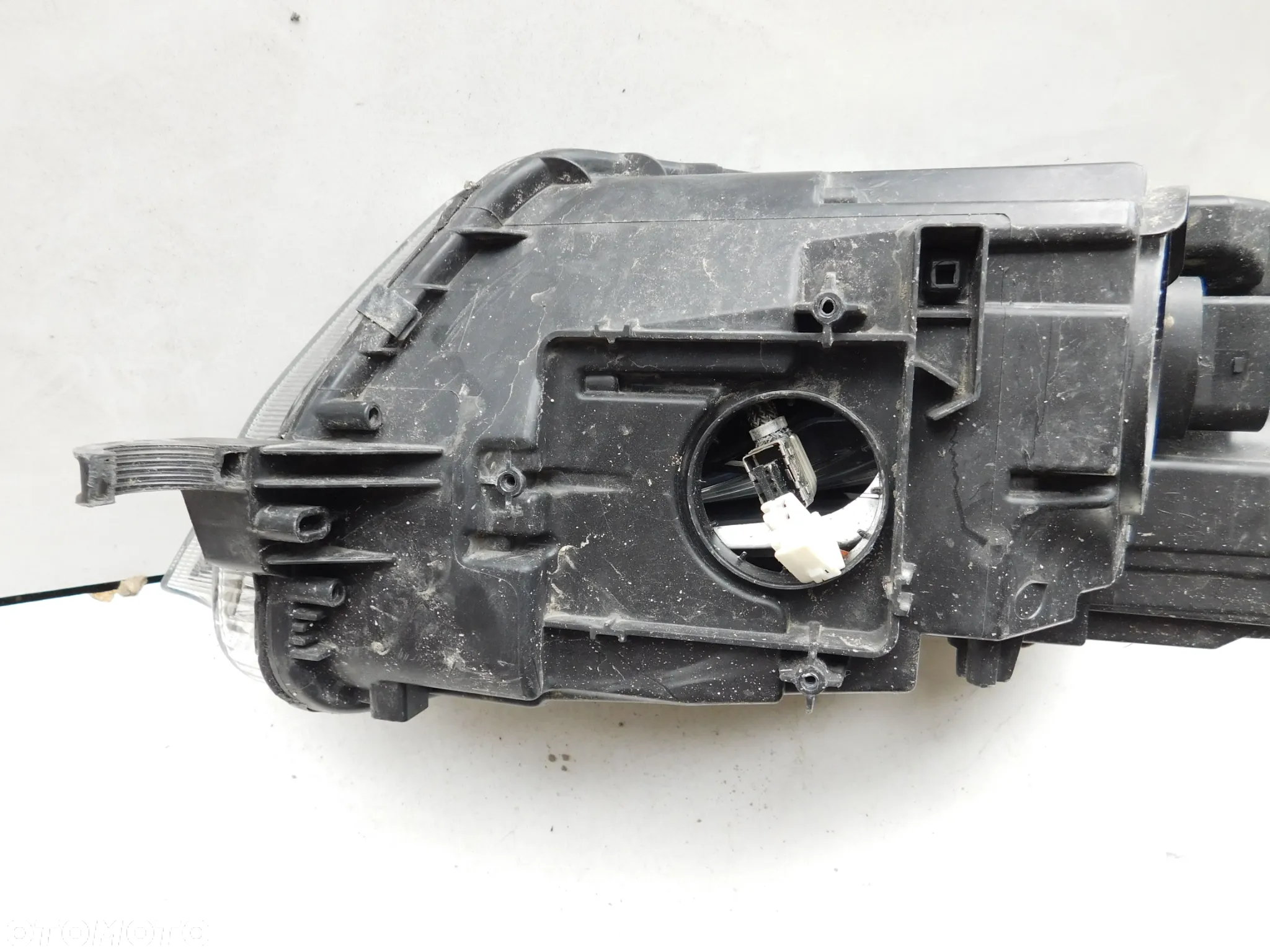 lampa prawa przód SKODA OCTAVIA III XENON SKRĘTNY EUROPA - 12