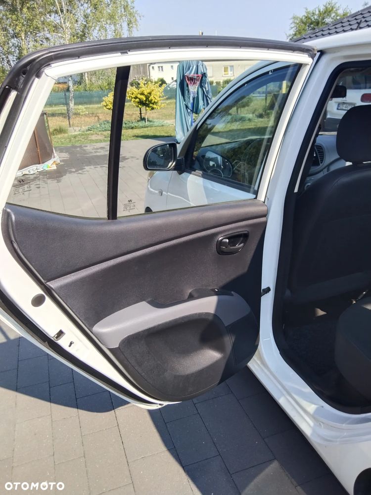 Hyundai i10 1.1 Comfort - 7