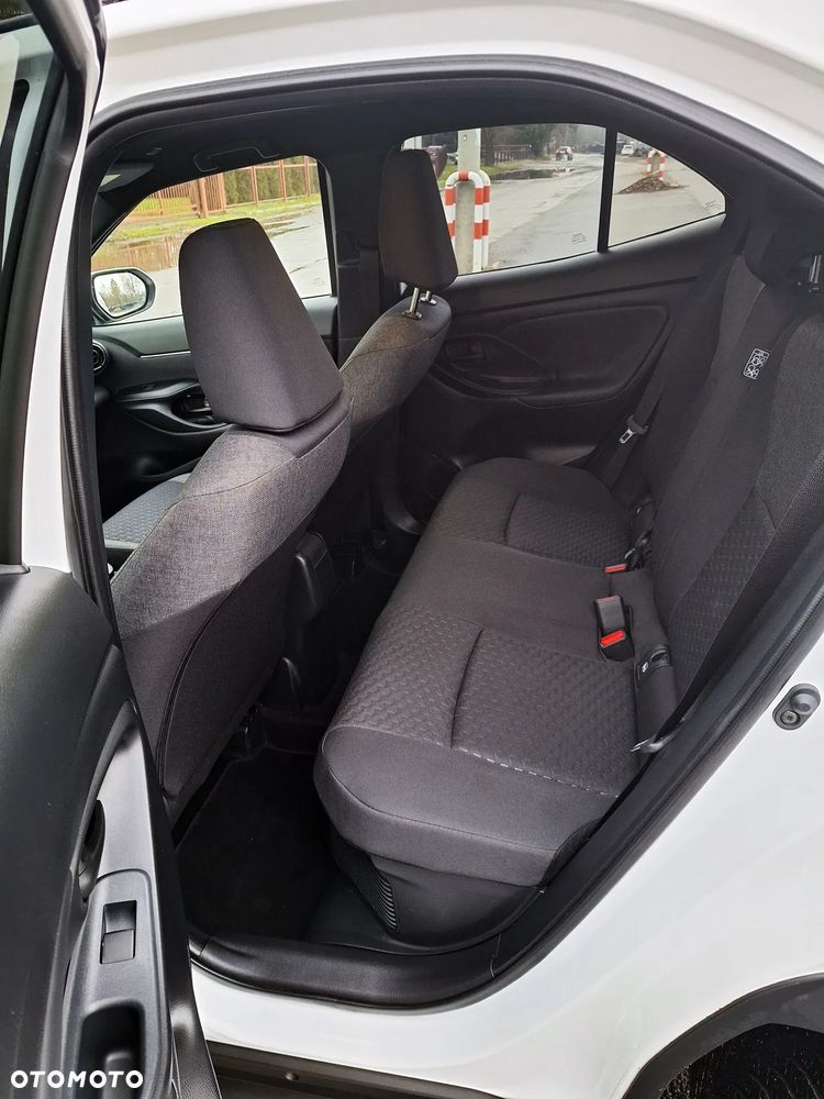 Toyota Yaris Cross 130 1.5 VVT-i Team Deutschland - 35