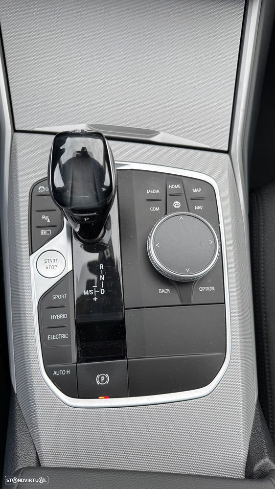 BMW 330 e Corporate Edition Auto - 27