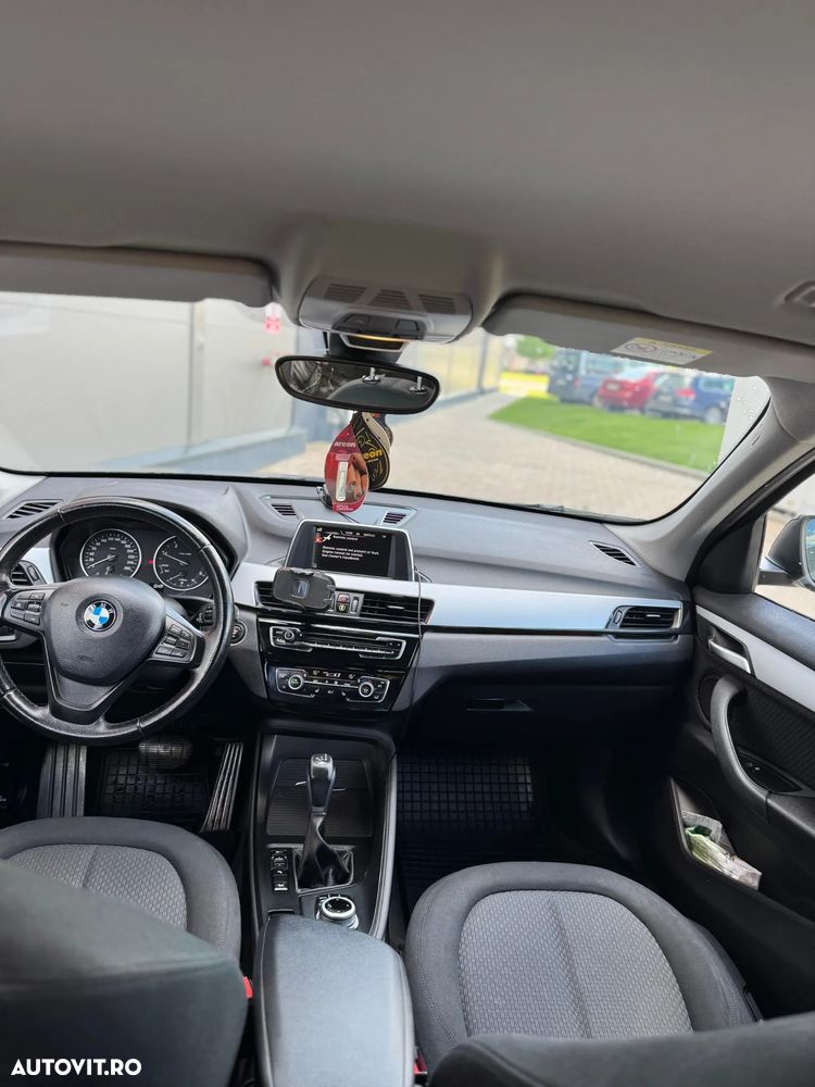 BMW X1 xDrive18d Aut. - 7