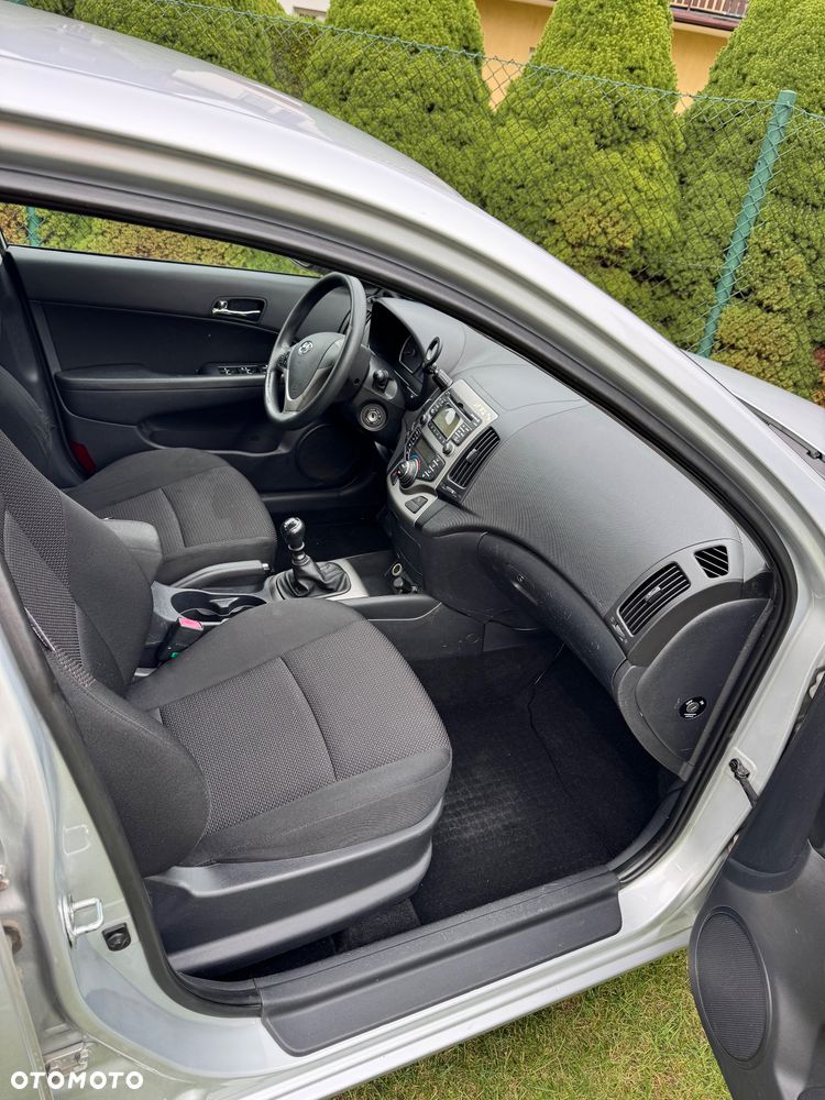 Hyundai i30 1.4 Comfort - 3