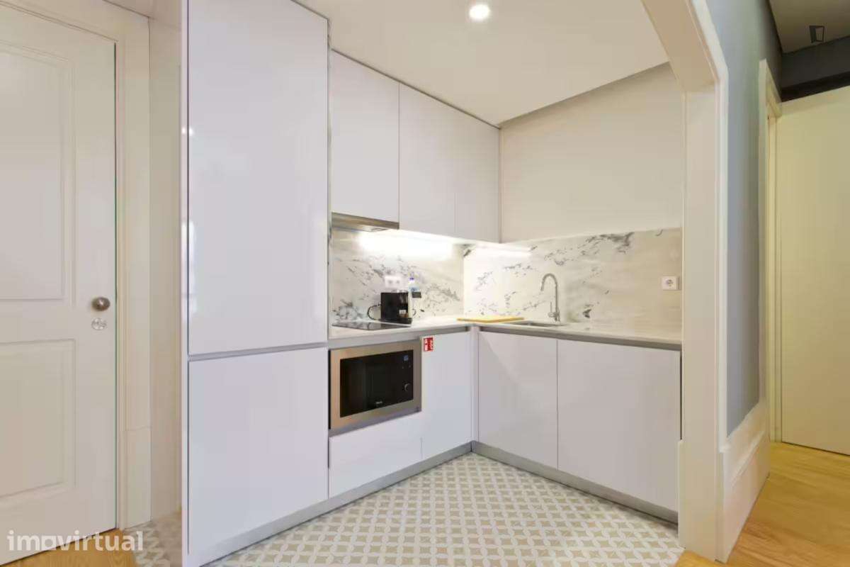 Apartamento com 1 quartos - localizado em Santo Ildefonso Porto - Grande imagem: 2/15