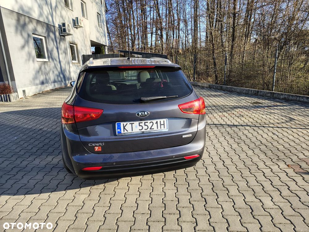 Kia Ceed 1.6 GDI Business Line - 4