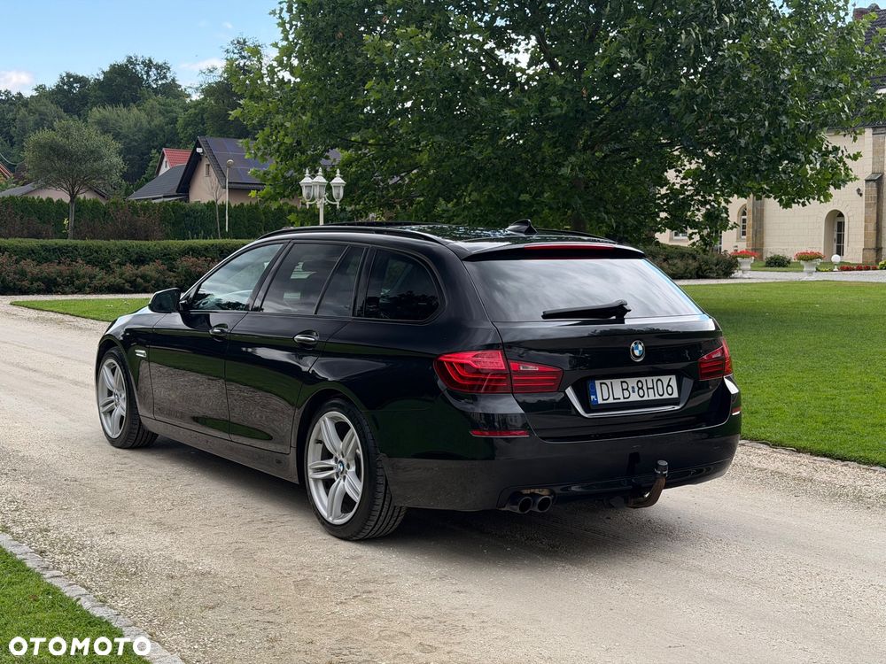 BMW Seria 5 530d xDrive Modern Line - 7