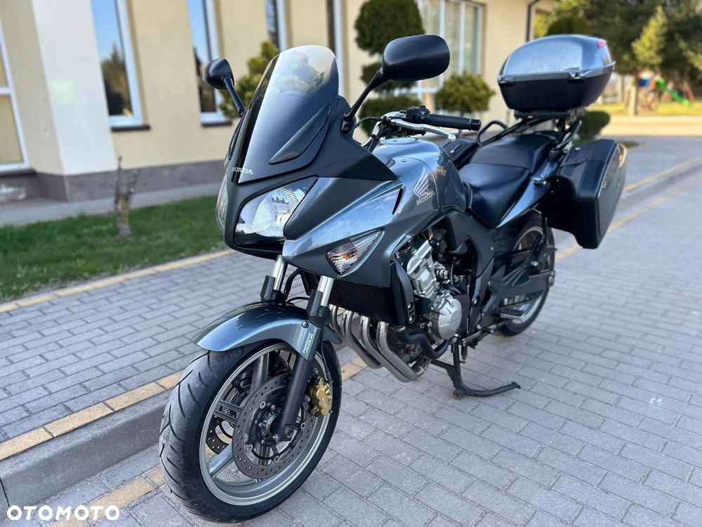 Honda CBF - 8