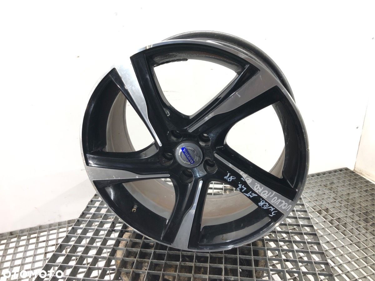 FELGA ALUMINIOWA 18 8J 4X108 ET43 ŚRODEK CENTR, 73 - 243.00 PLN - VOLVO C30 (533) 2006 - 2013 - 1