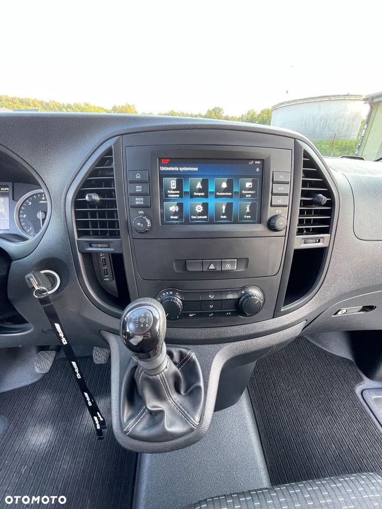 Mercedes-Benz Vito - 11