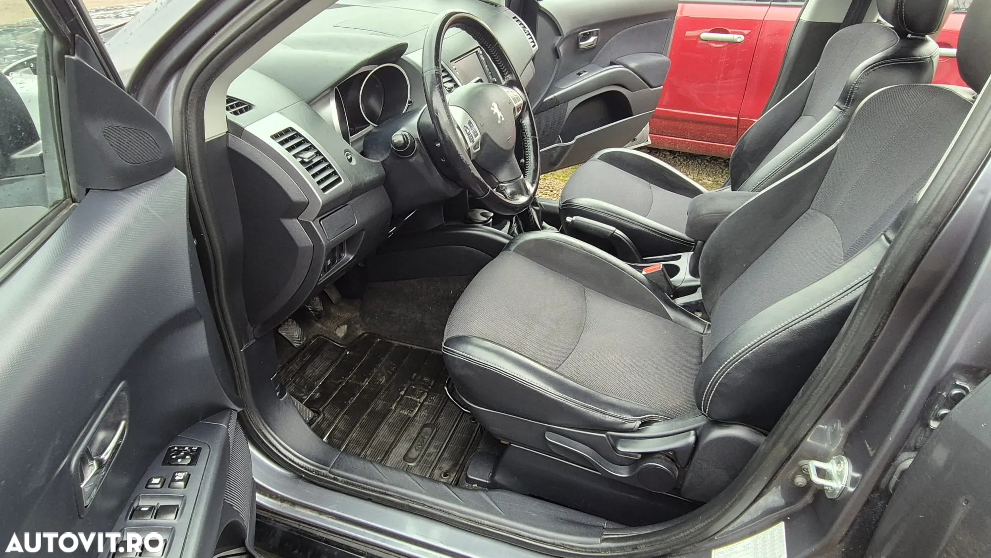 Peugeot 4007 HDI FAP 5-Sitzer Sport - 9