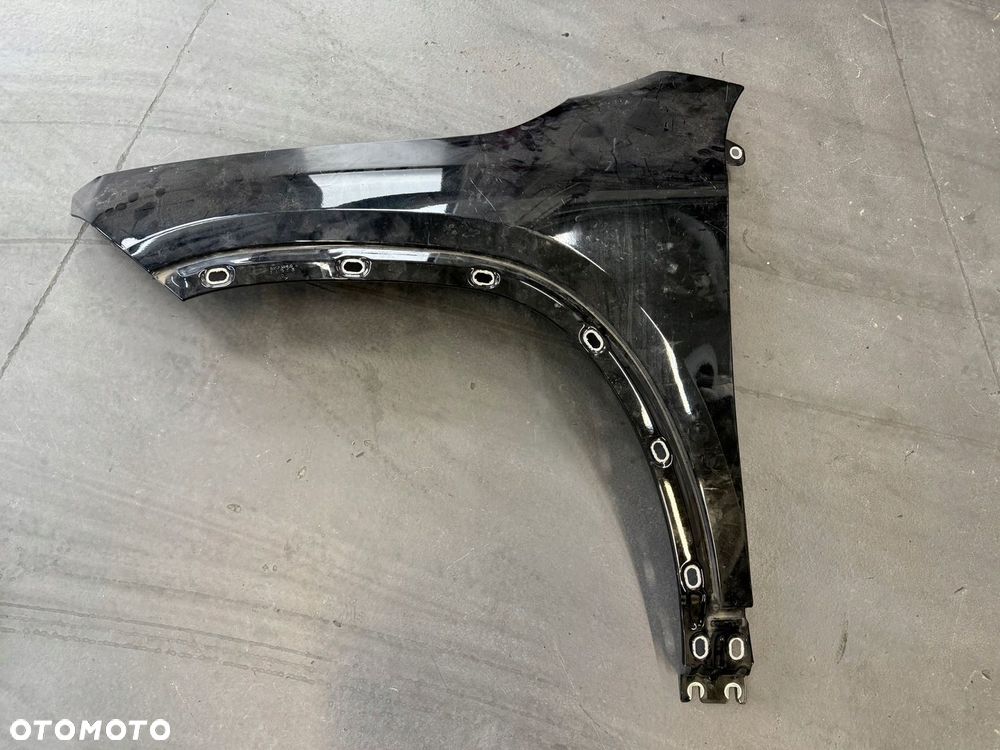 MERCEDES-BEZN BŁOTNIK LEWY PRZÓD GLA H247 247 A2478811200
