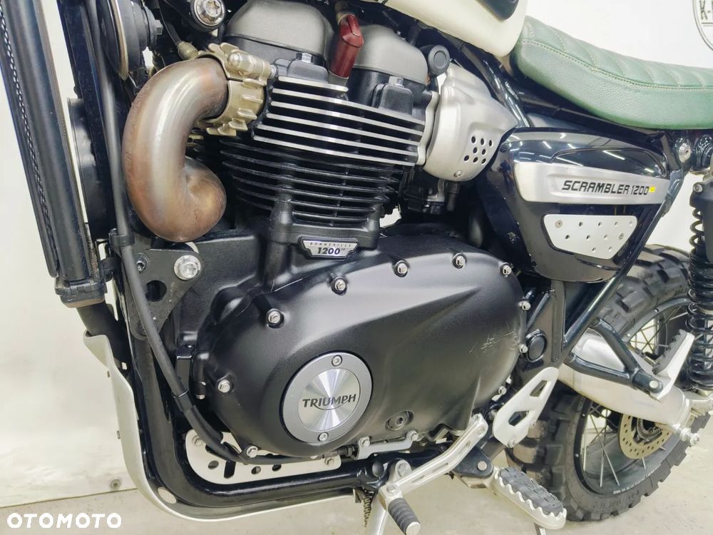 Triumph Scrambler - 24