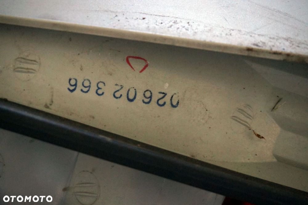 LAMPA TYLNA PRAWA SUPERB I 3U8 LIFT  SKODA 2006-2008 - 6