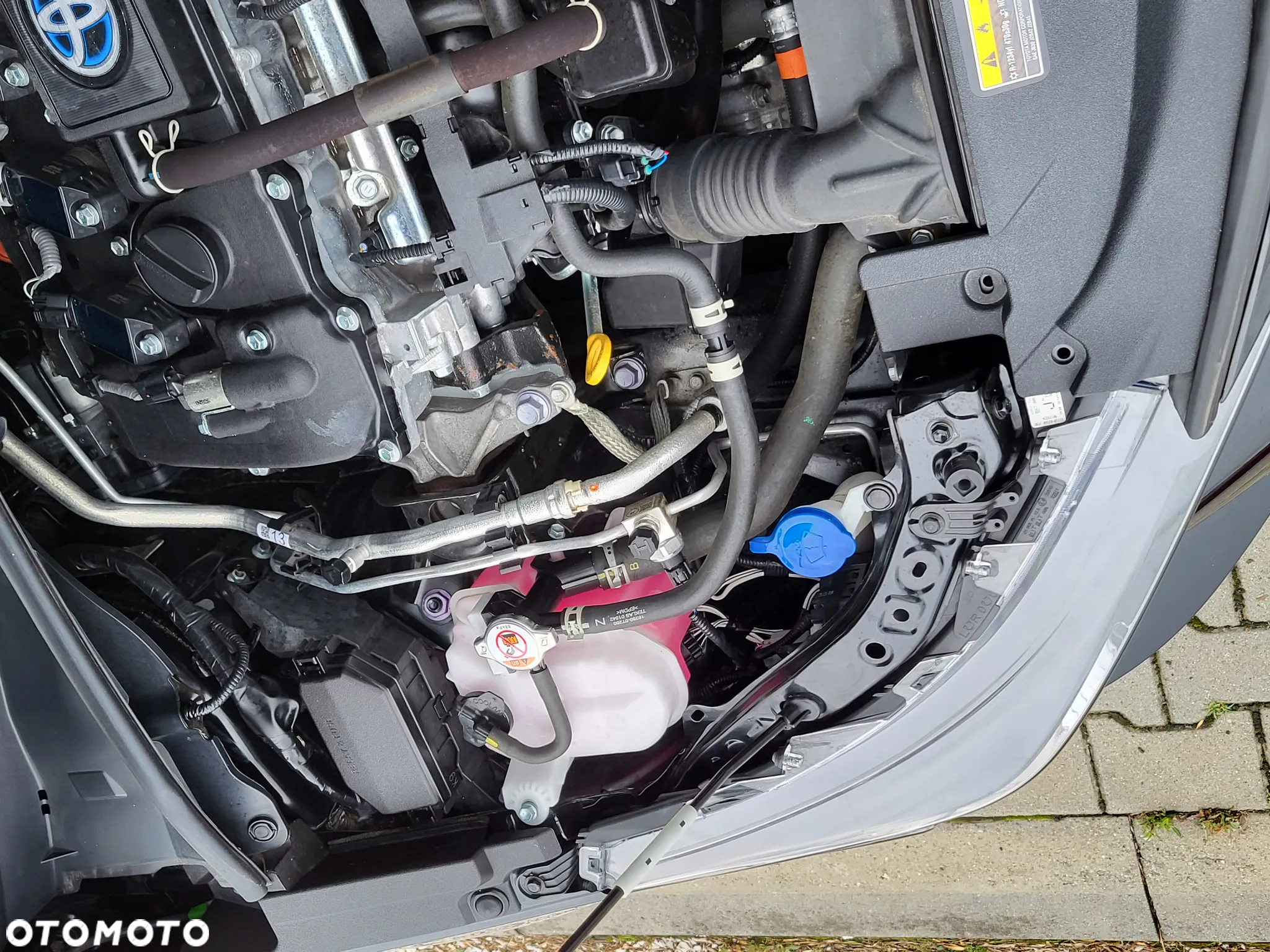 Toyota Corolla 1.8 Hybrid Comfort - 36