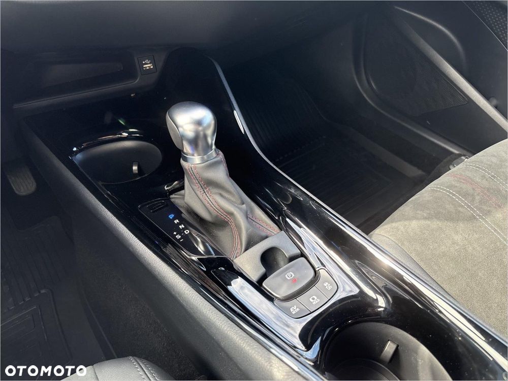 Toyota C-HR 2.0 Hybrid GR Sport - 16