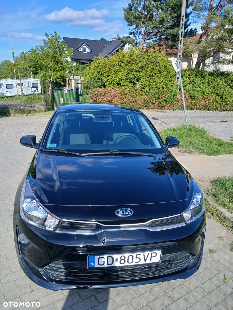 Kia Rio 1.2 L - 7