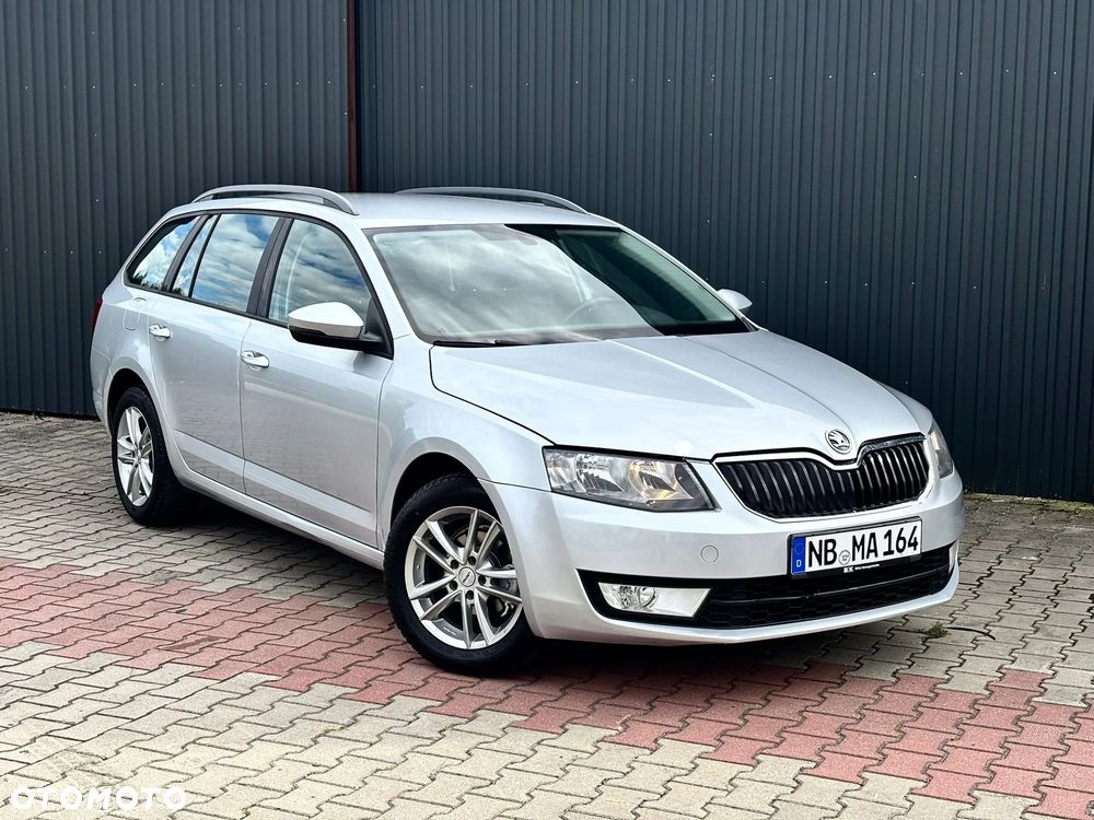 Skoda Octavia 1.6 TDI Ambiente - 4