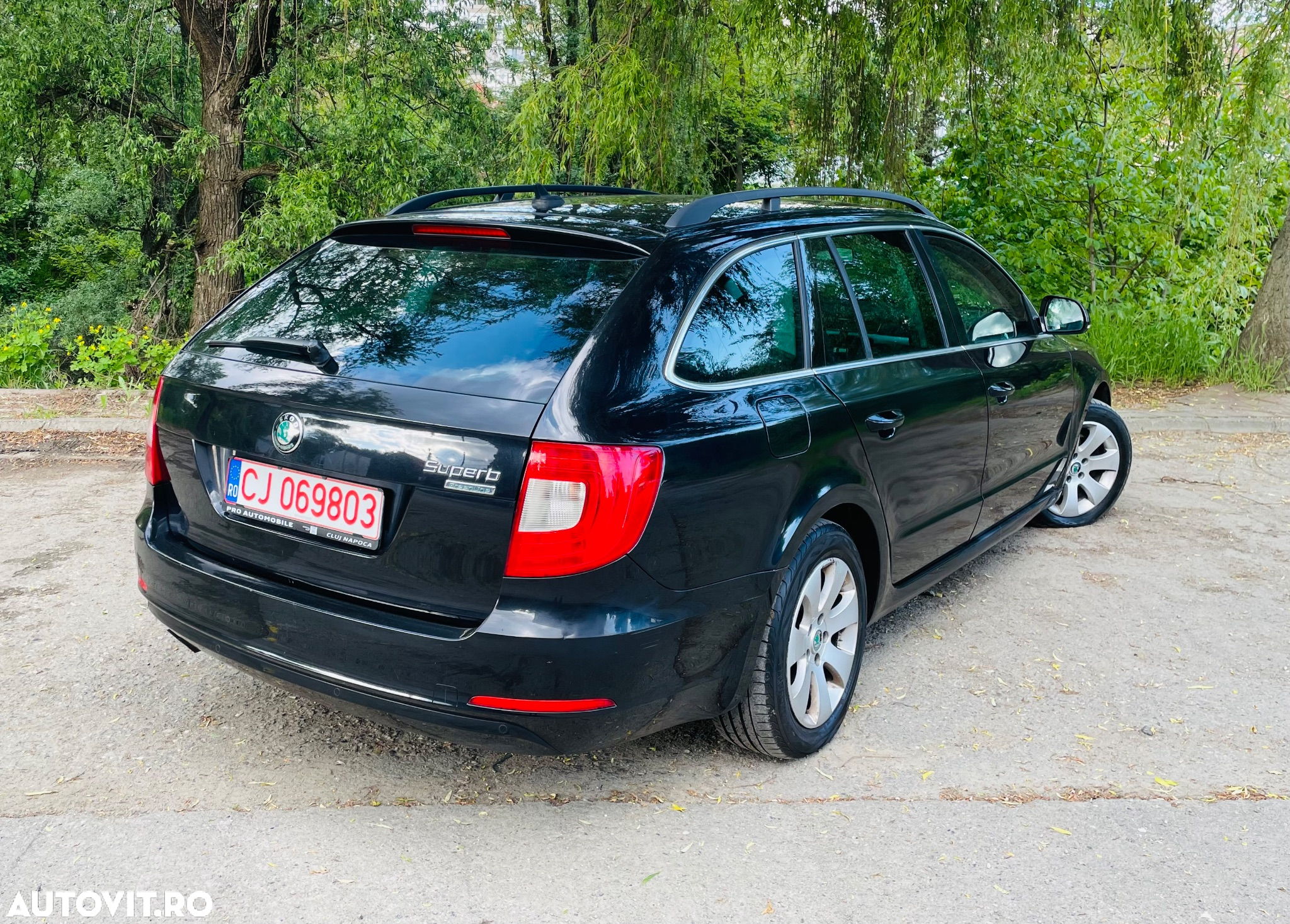 Skoda Superb 1.6 TDI GreenLine - 26