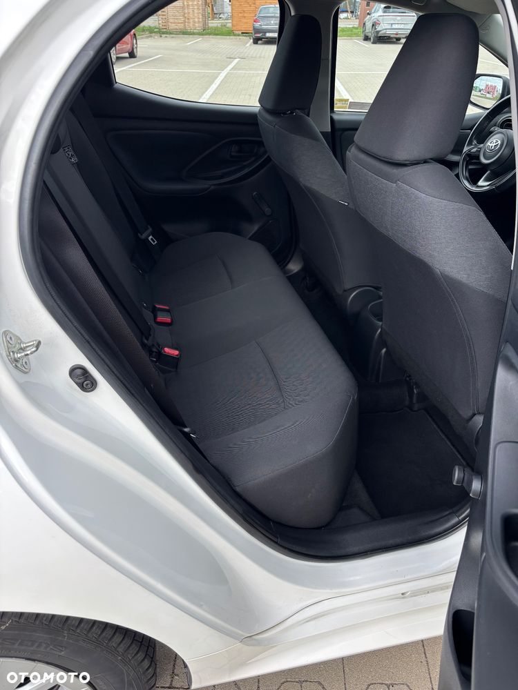 Toyota Yaris 1.0 Comfort - 11
