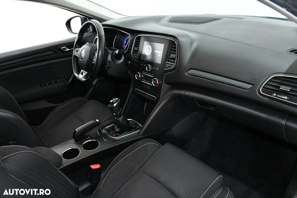Renault Megane BLUE dCi 115 BUSINESS EDITION - 4