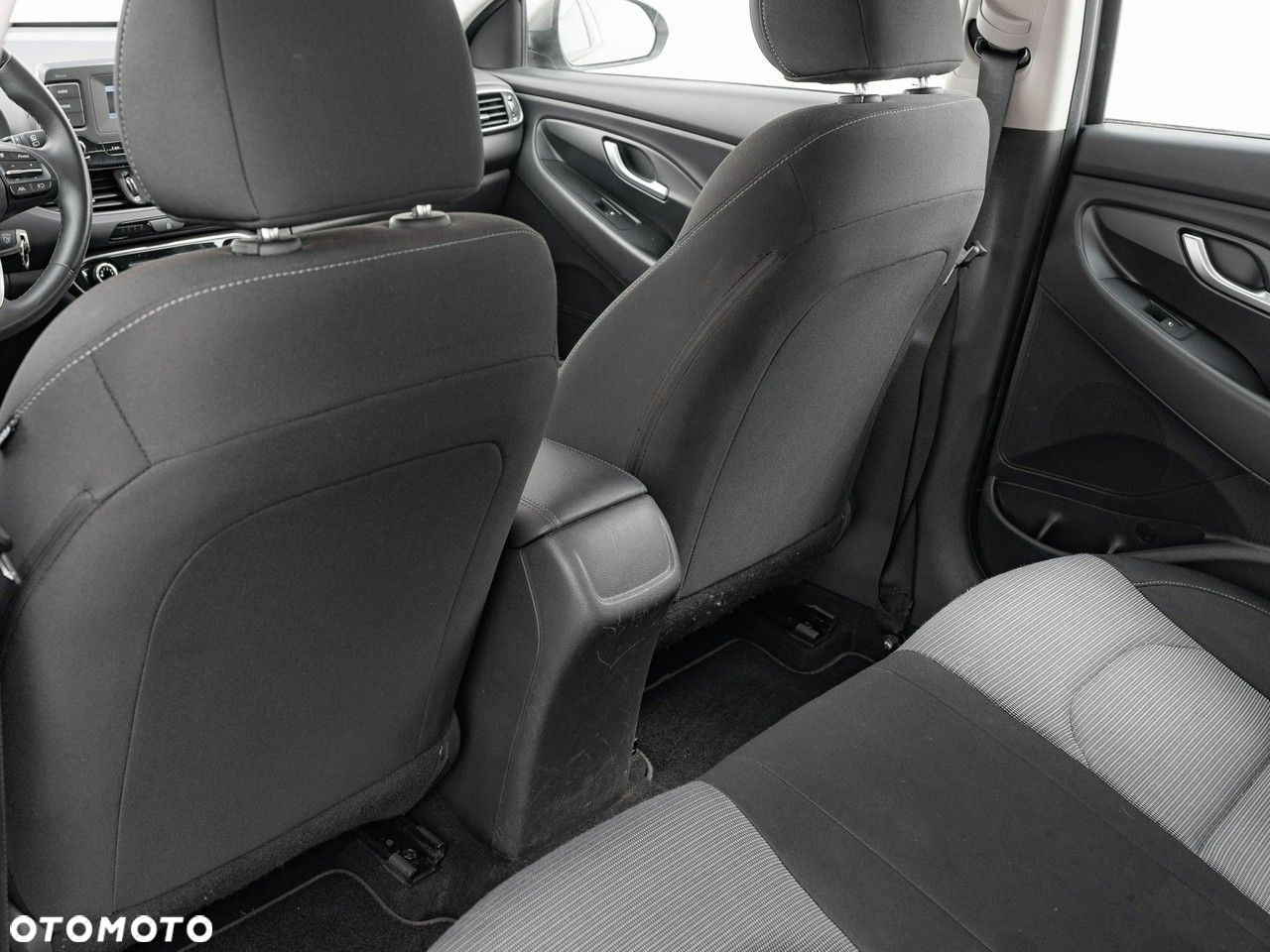 Hyundai i30 1.0 T-GDI Classic + DCT - 23
