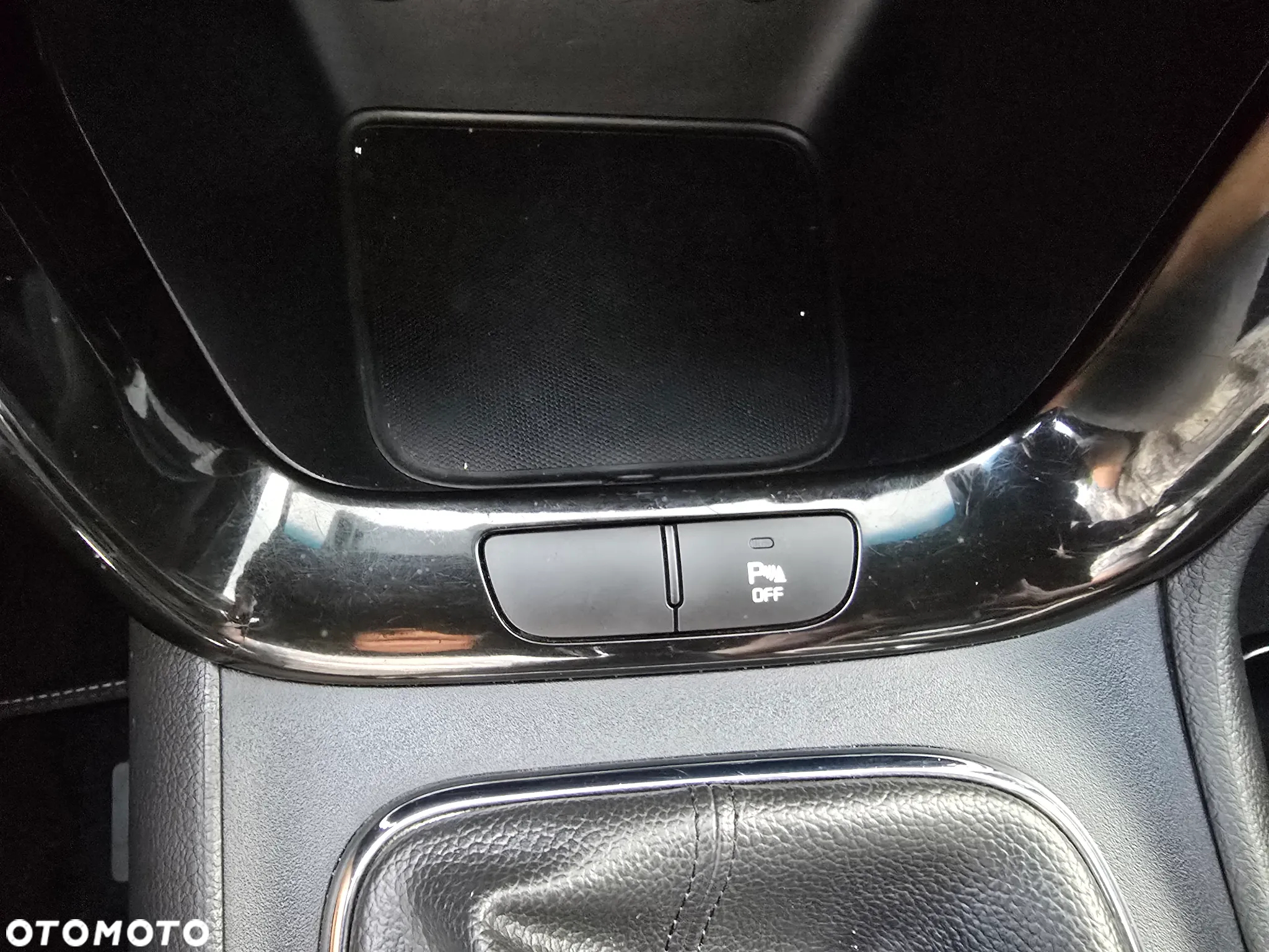 Kia Ceed 1.6 CRDi SCR GT-Line - 38