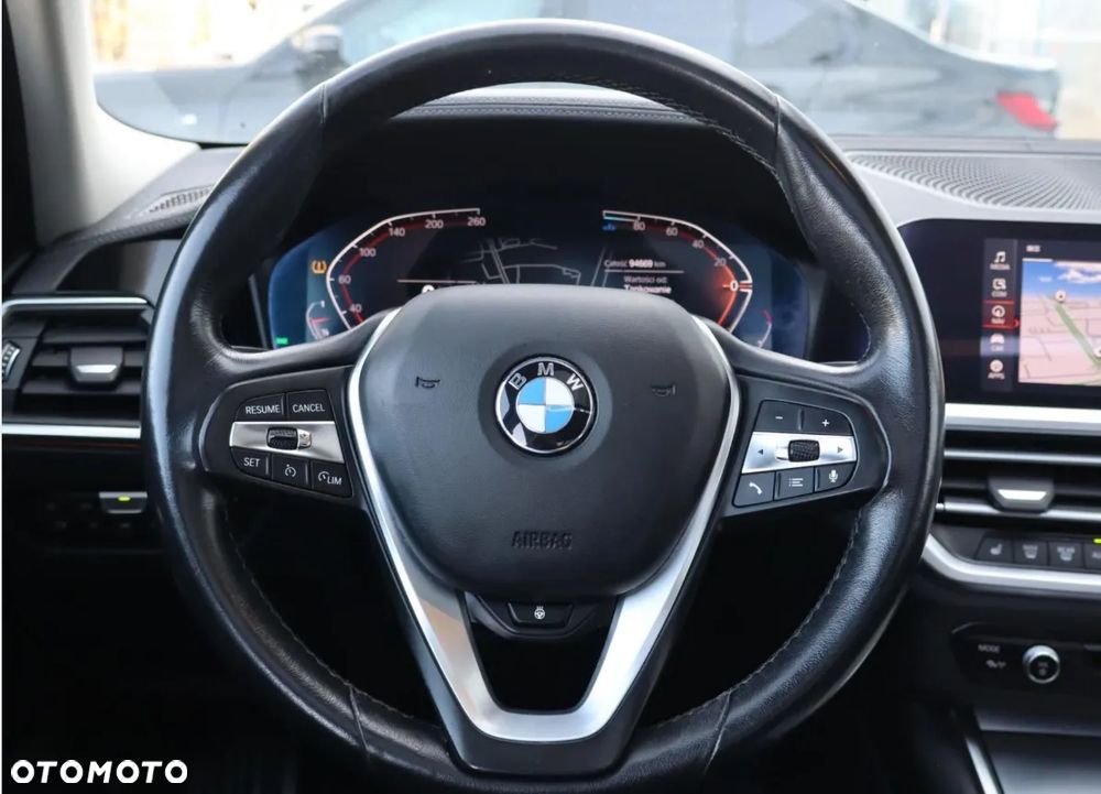 BMW Seria 3 320d Luxury Line - 4