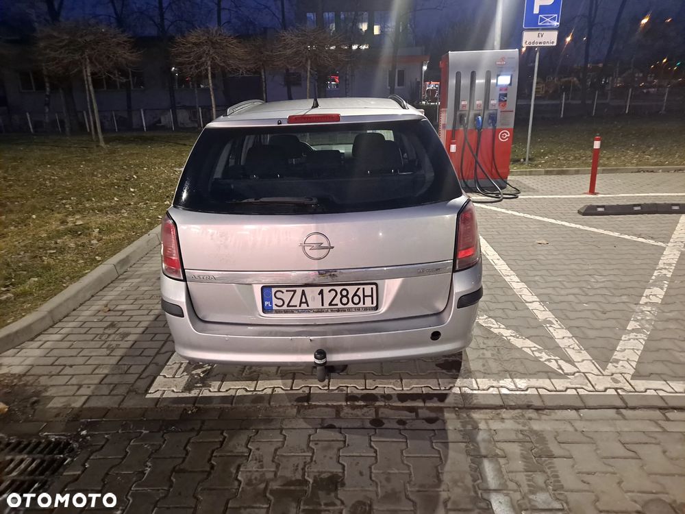 Opel Astra - 4