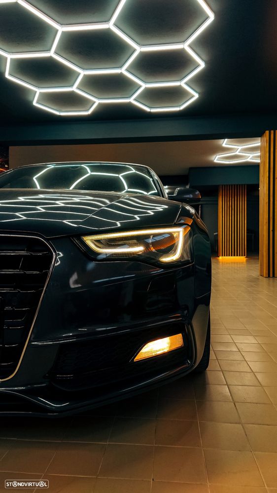 Audi A5 Cabrio 2.0 TDi Multitronic S-line - 11