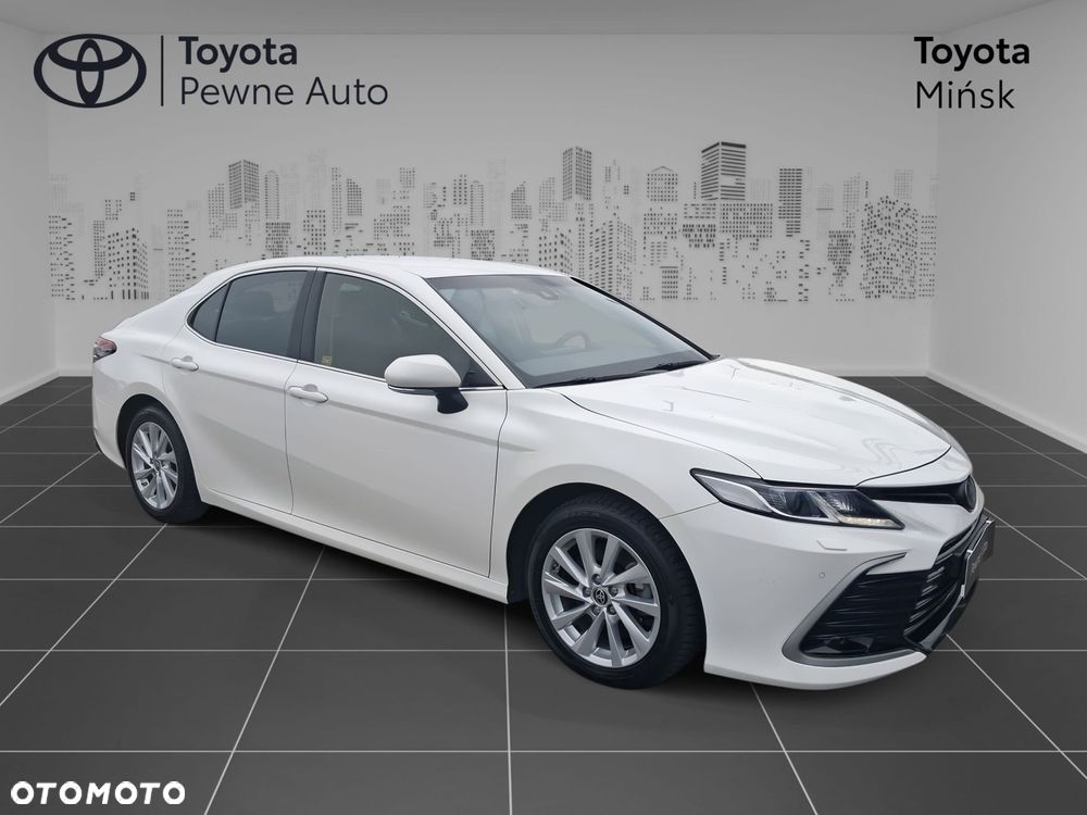 Toyota Camry 2.5 Hybrid Comfort CVT - 4
