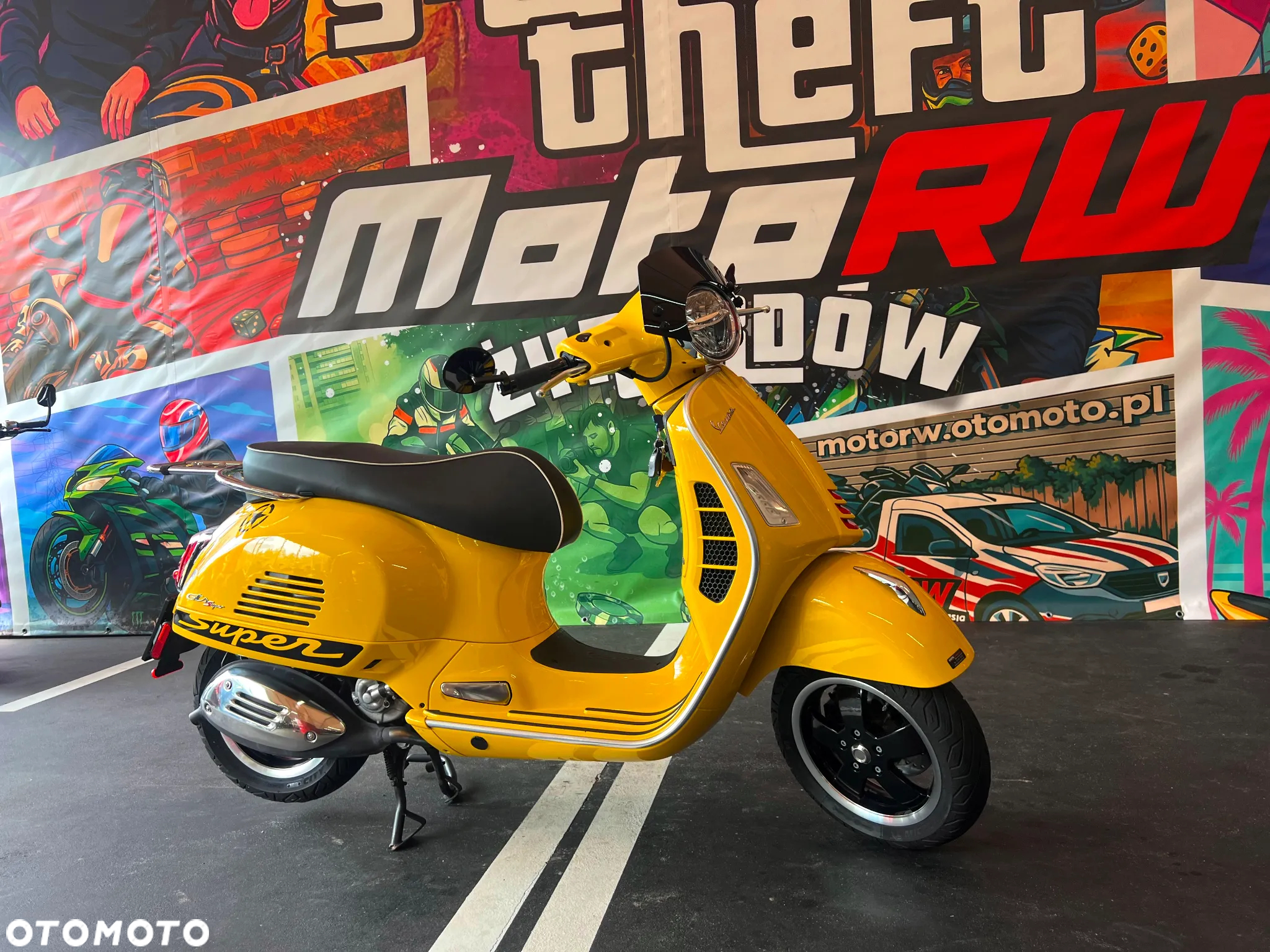 Piaggio Vespa - 2