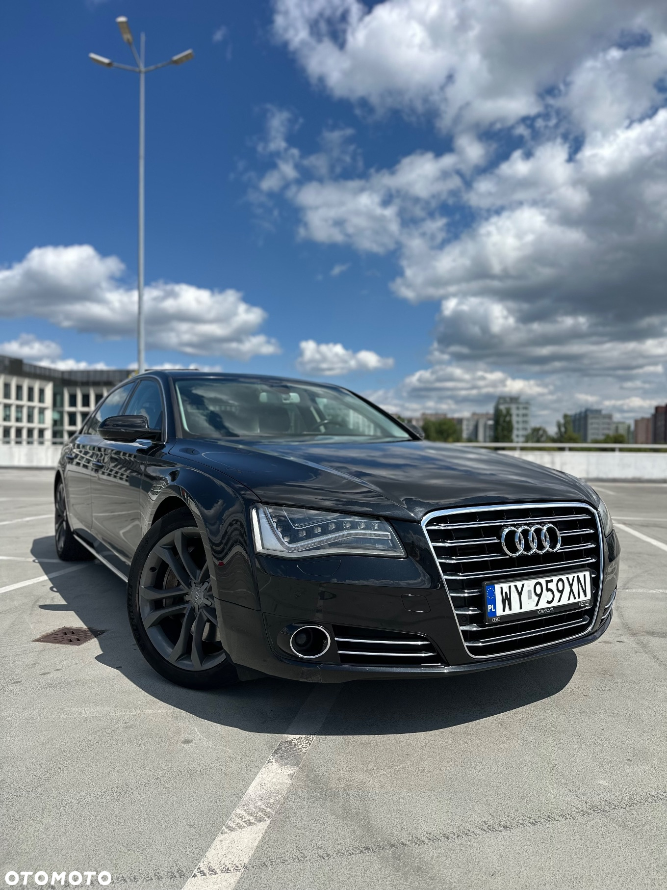 Audi A8 4.2 TDI L Quattro - 2