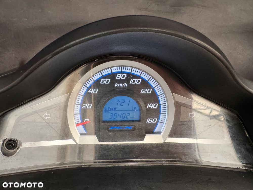 Honda PCX - 24