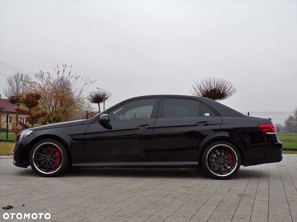 Mercedes-Benz Klasa E - 9