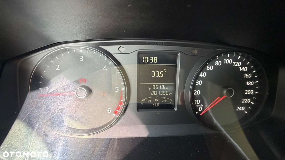Volkswagen Transporter - 33