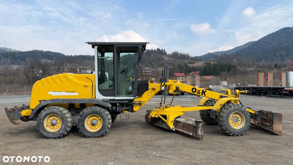 New Holland F106.6 - 5