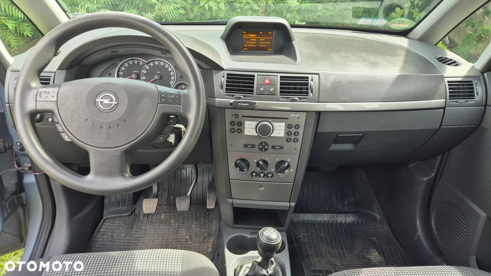 Opel Meriva - 10