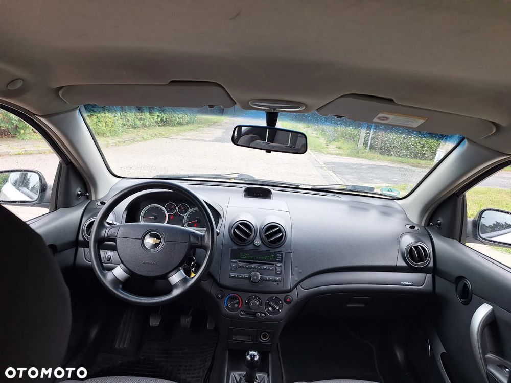 Chevrolet Aveo 1.2 16V Base+ - 17