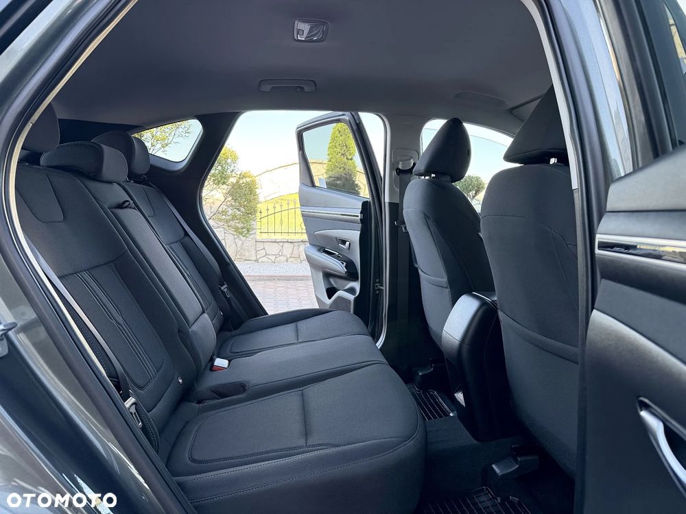Hyundai Tucson - 13