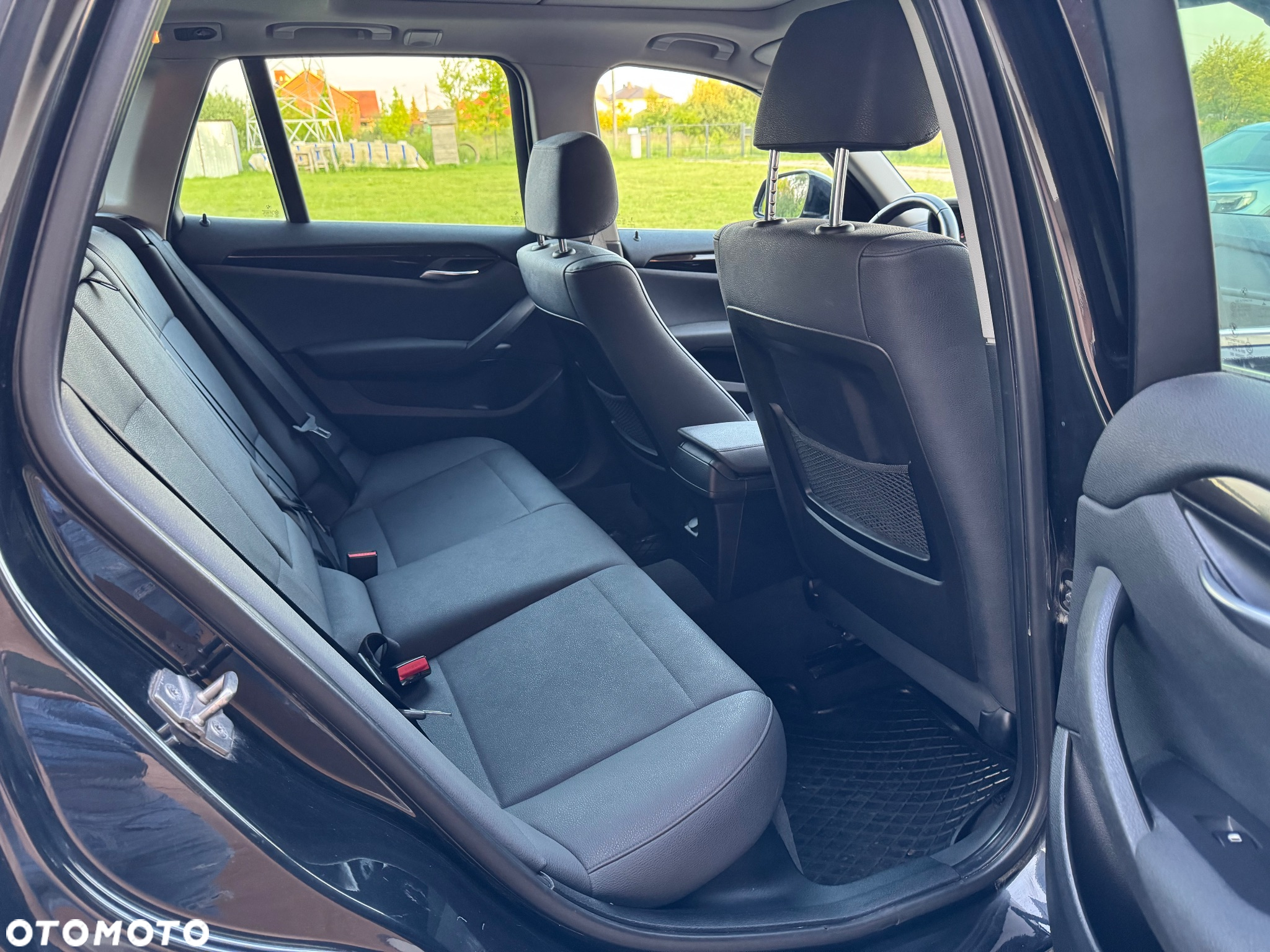 BMW X1 sDrive16d xLine - 11