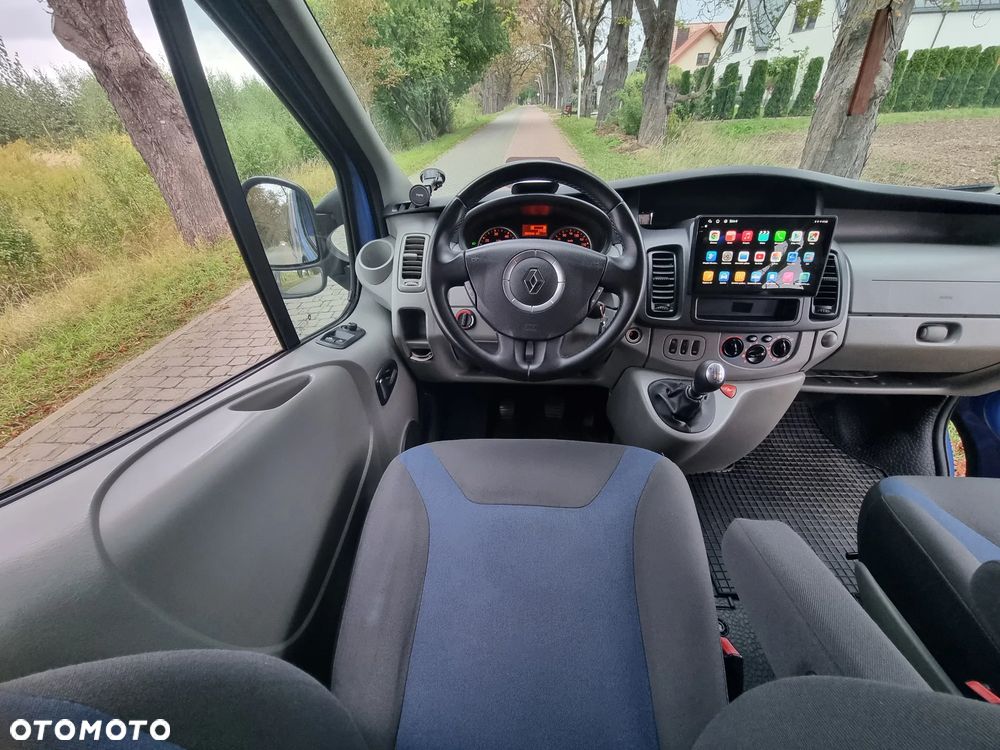Renault Trafic - 10