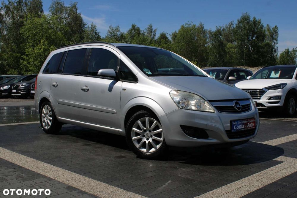 Opel Zafira - 8