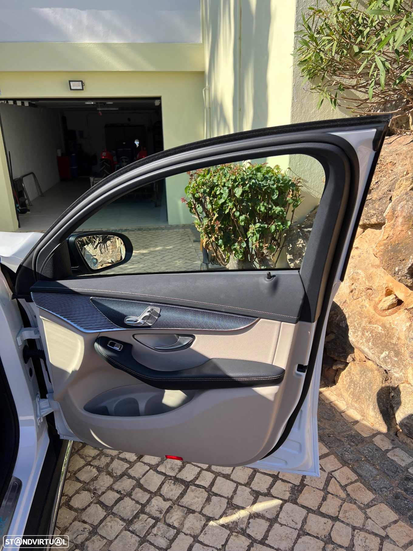 Mercedes-Benz EQC 400 4Matic - 22