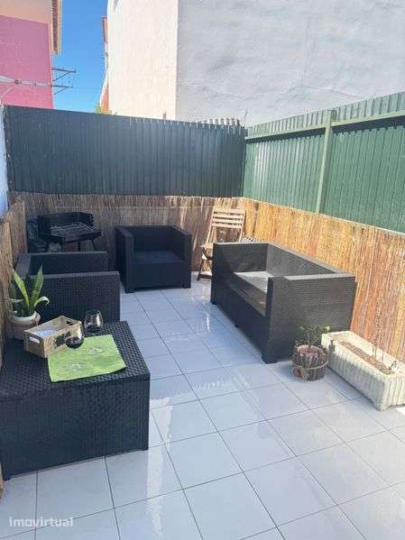 T2+1 com 2 terraços - privativo e partilhado - Grande imagem: 3/12