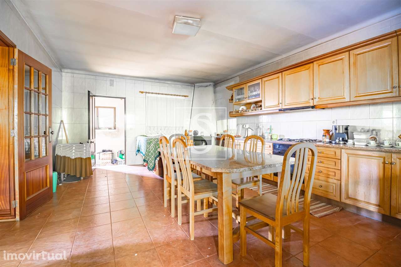 Moradia Isolada T1 Venda em Vilar de Ferreiros,Mondim de Basto - Grande imagem: 3/34