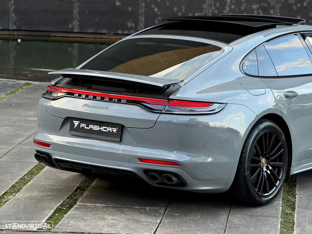Porsche Panamera 4 E-Hybrid Platinum Edition com PDLS - 45